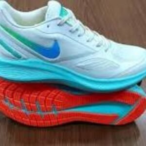 Nike Guide10
